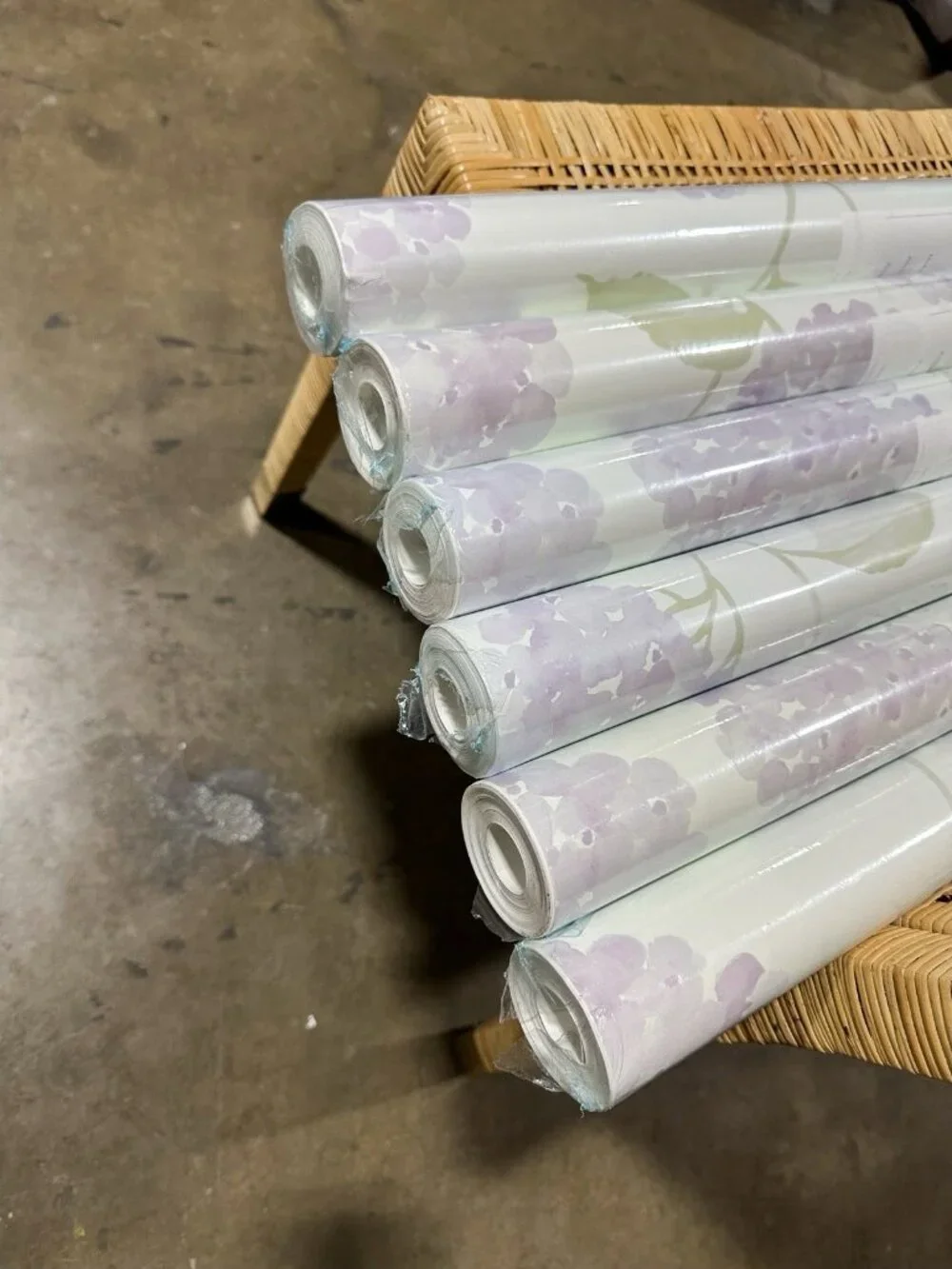 Serena & Lily Hydrangea Removable/Peel & Stick Wallpaper-Lavender Purple